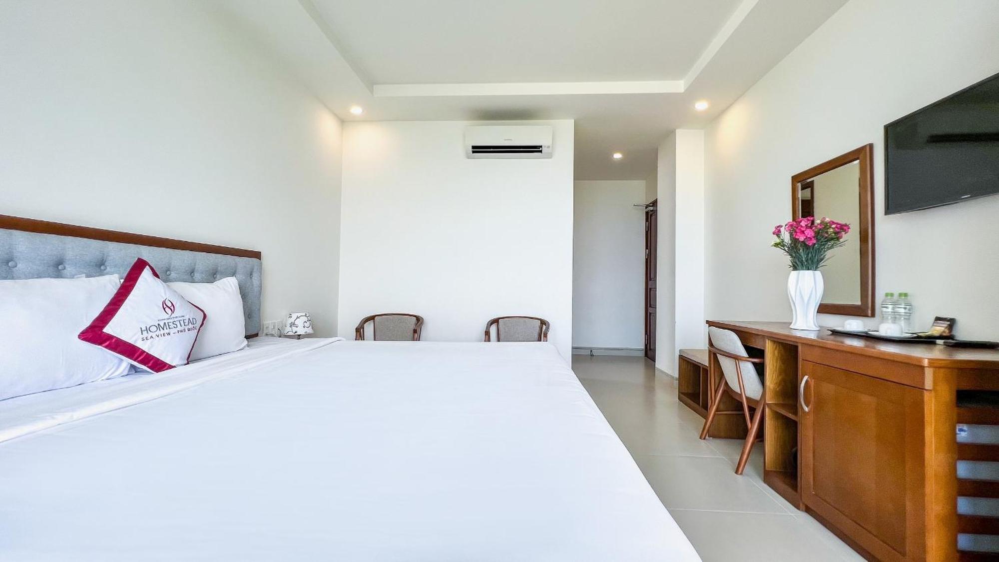 Homestead Seaview Phu Quoc Hotel Экстерьер фото